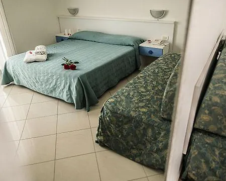 Fortuna Hotel 3*